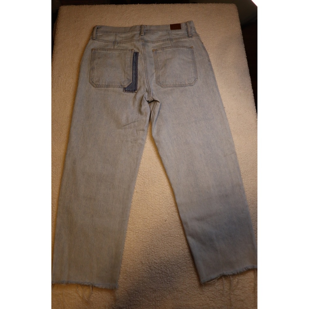 BDG Urban Outfitters Mens Bow Fit Patchwork Distressed Light Wash Jeans 30x30 - Picture 4 of 8